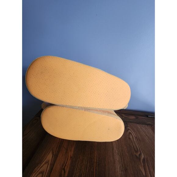 HTF American Eagle Garfield Christmas Santa Slippers Sz M/L Excellent Condition - Picture 4 of 4